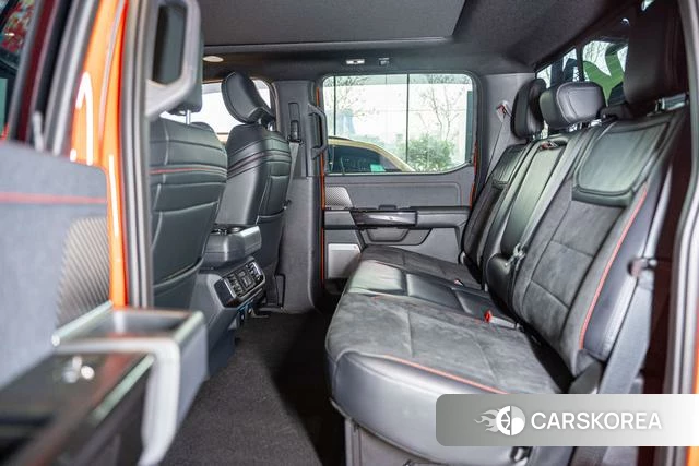 Ford F-150 2025 Оранжевый из Китая