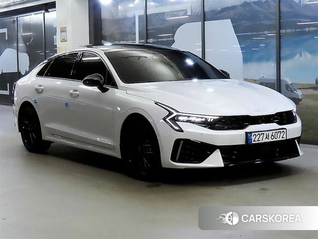 Kia The New K5 3rd generation 2024 Белый из Кореи