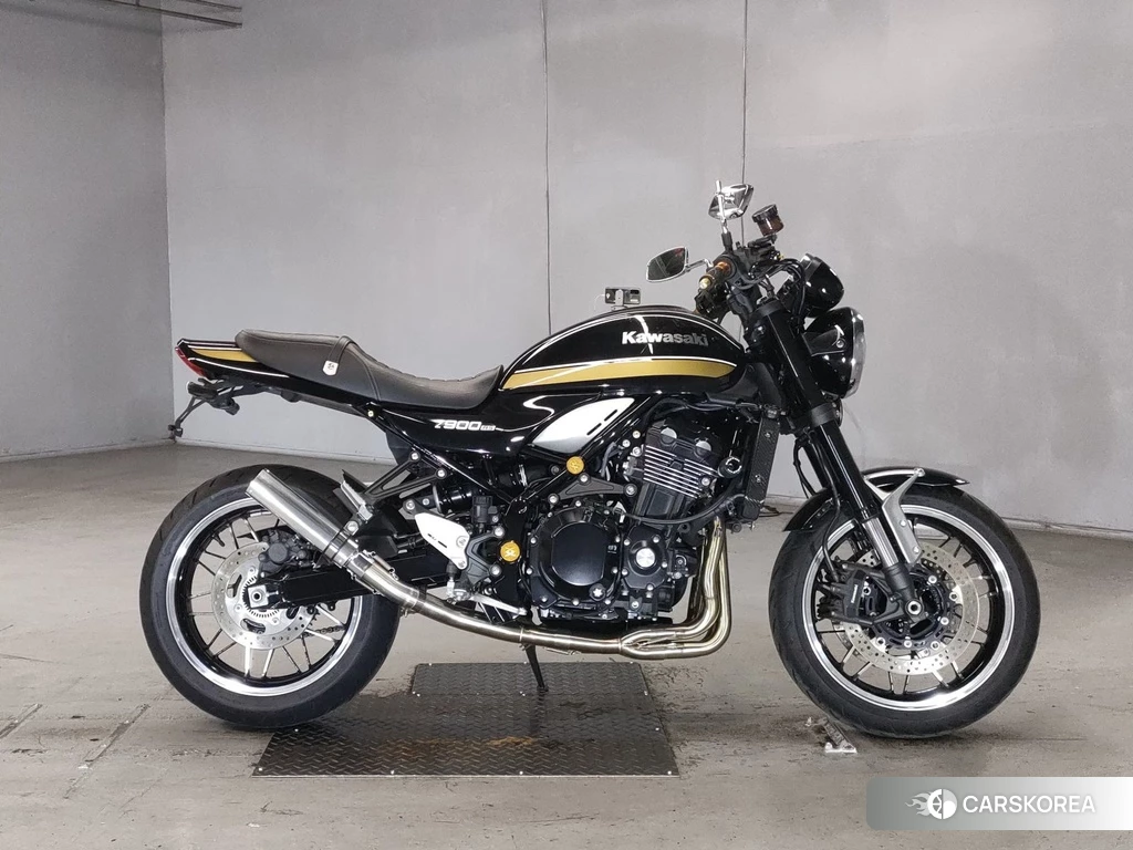 Проданный Kawasaki Z900RS 2021 из Японии, фото 2