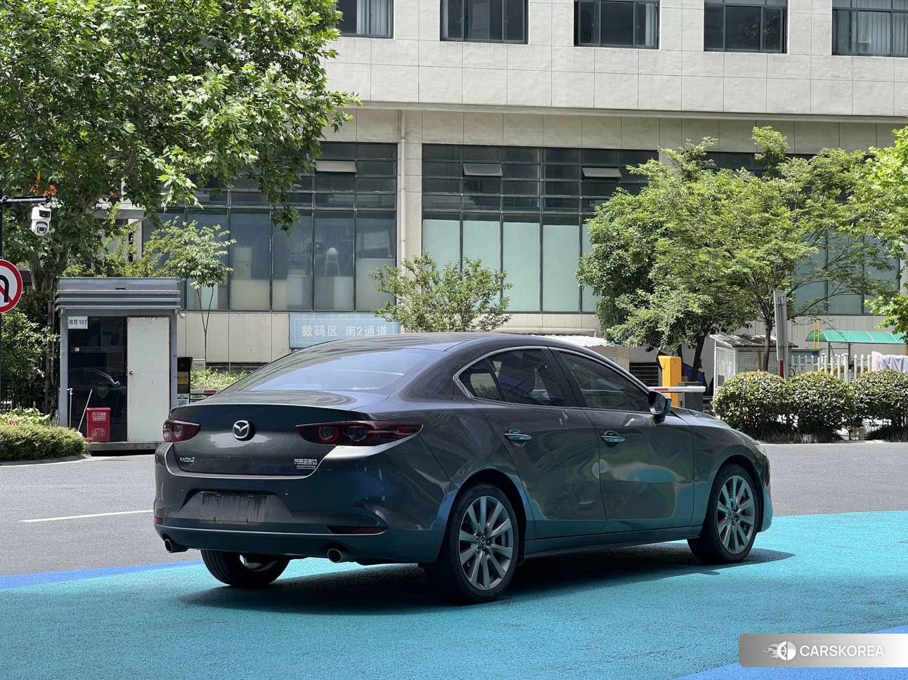 Mazda 3 Angkesaila 2021 Темно-серый из Китая