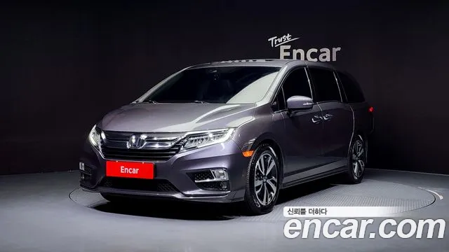 Honda Odyssey 2018 Серый из Кореи