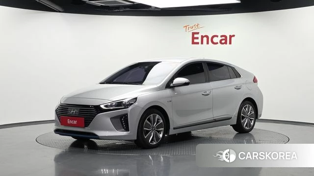 Hyundai Ionic Hybrid 2019 Серебристо-серый из Кореи