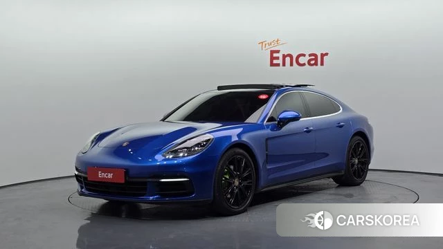 Porsche Panamera (971) 2018 Синий из Кореи
