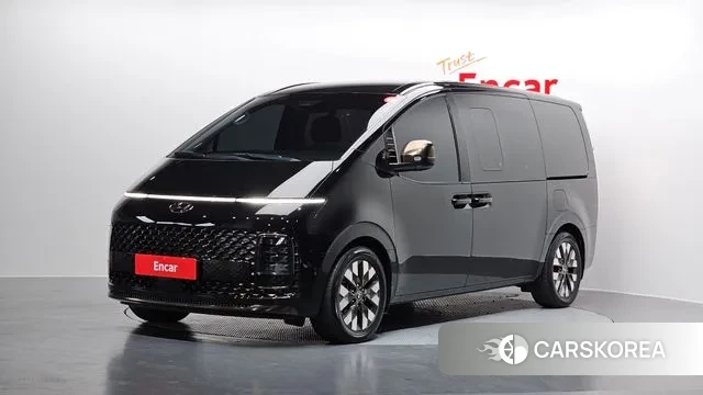 Hyundai Staria 2023 Черный из Кореи