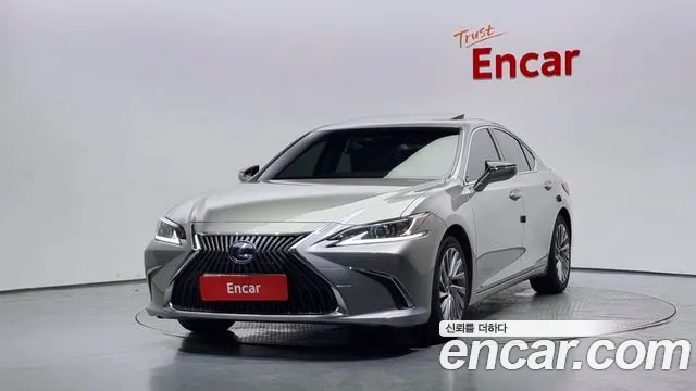 Lexus ES300h 7th generation 2018 Песочный из Кореи