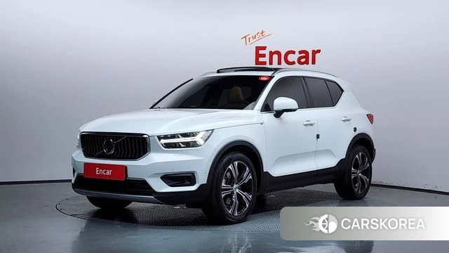 Volvo XC40 2021 Белый из Кореи
