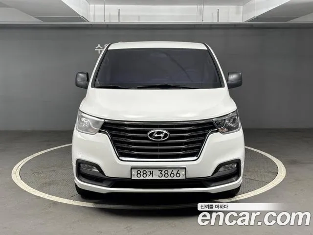 Hyundai The New Grand Starex 2018 Белый из Кореи