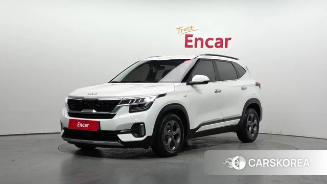 Kia Seltos 2022 Белый из Кореи