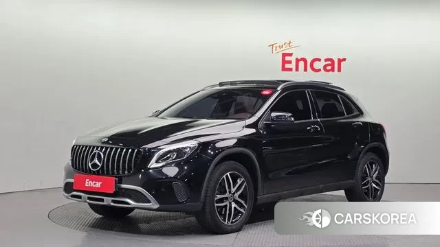 Mercedes-Benz GLA-Class X156 2018 Черный из Кореи