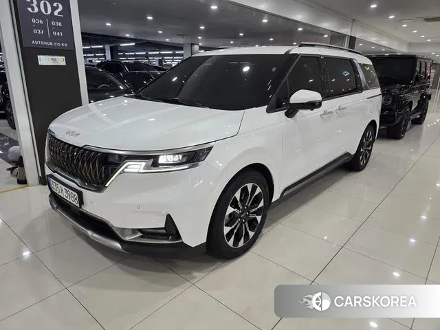 Kia Carnival 4th generation 2022 Белый из Кореи