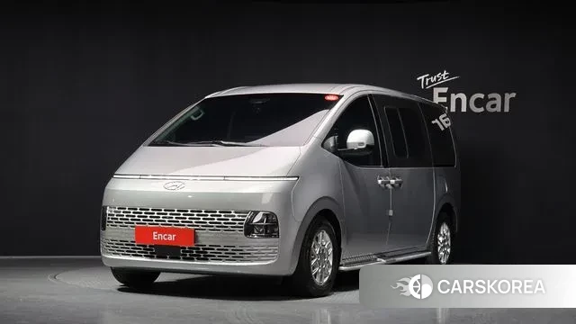 Hyundai Staria 2022 Серебряный из Кореи