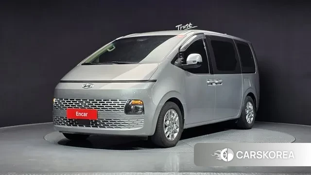 Hyundai Staria 2021 Серебряный из Кореи