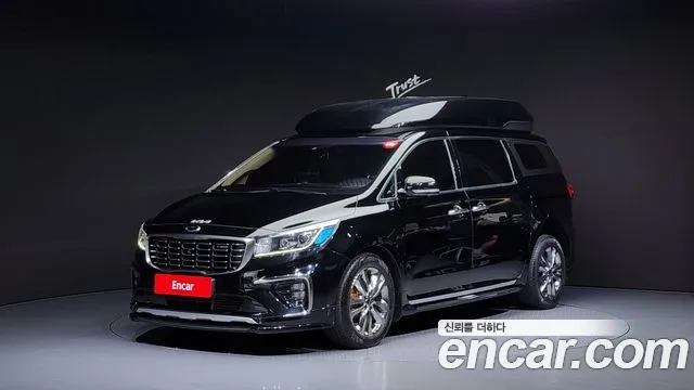 Kia The New Carnival 2018 Черный из Кореи