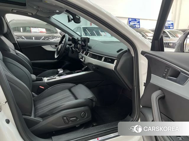 Audi A4L 2023 Белый из Китая
