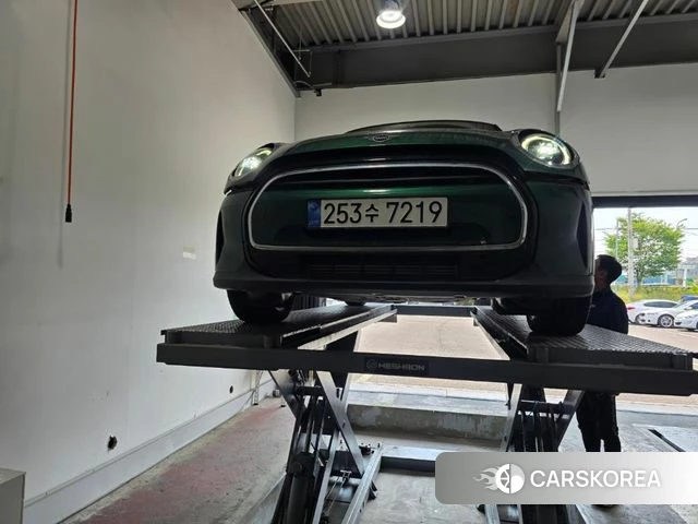 Mini Cooper 2022 Темно-зеленый из Кореи