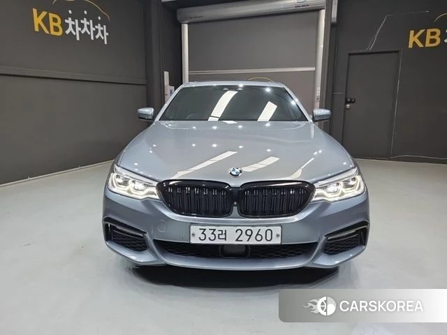BMW 5 Series (G30) 2018 Серый из Кореи