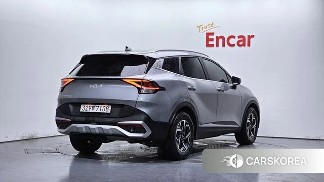 Kia Sportage 5th Generation 2023 Серебристо-серый из Кореи