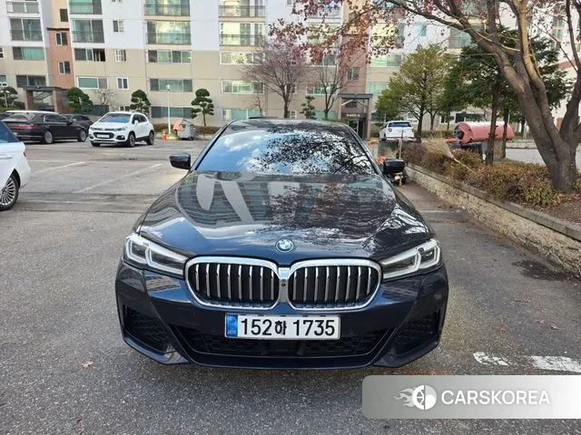 BMW 5 Series (G30) 2021 Черный из Кореи