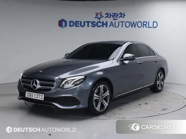 Mercedes-Benz E-Class W213 2018 Серый из Кореи