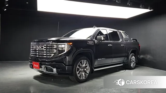 GMC Sierra 2025 Черный из Кореи