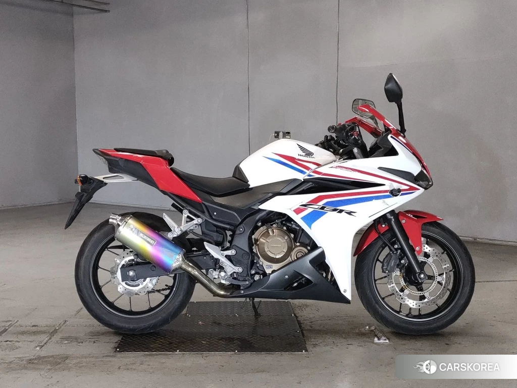 Проданный Honda CBR400R 2016 из Японии, фото 2