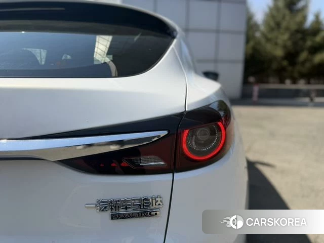 Mazda CX-4 2021 Белый из Китая