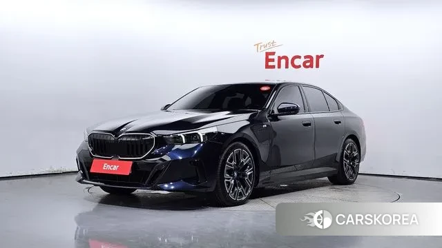 BMW 5 Series (G60) 2024 Черный из Кореи