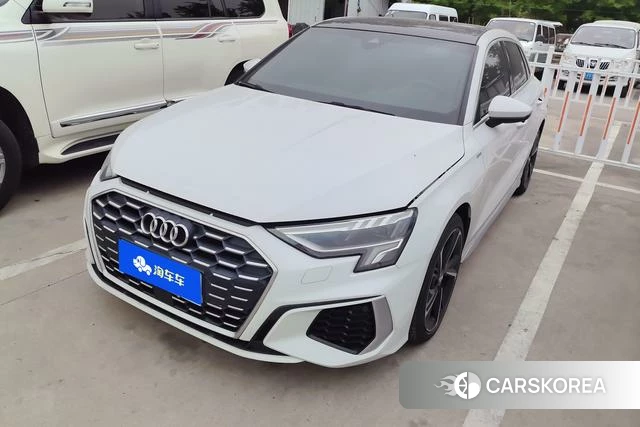 Audi A3 2022 Белый из Китая