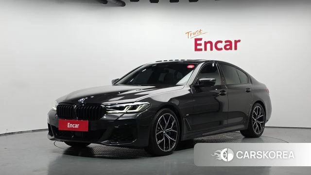 BMW 5 Series (G30) 2023 Серый из Кореи