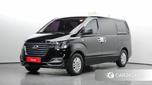 Hyundai The New Grand Starex 2018 Черный из Кореи