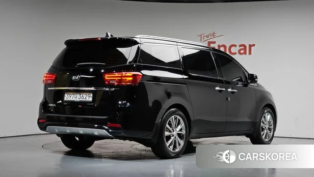 Kia The New Carnival 2019 Черный из Кореи