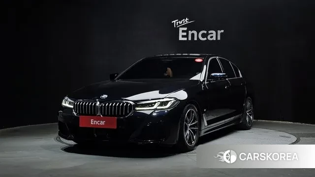 BMW 5 Series (G30) 2022 Черный из Кореи