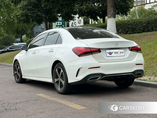Mercedes-Benz Class A 2022 Белый из Китая