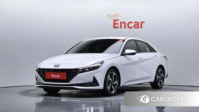 Hyundai Avante (CN7) 2023 Белый из Кореи