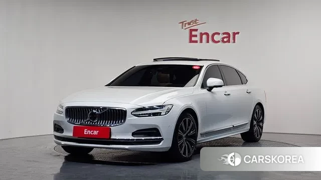 Volvo S90 2023 Белый из Кореи