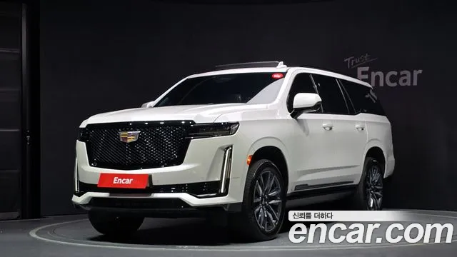 Cadillac Escalade 5th Generation 2023 Белый из Кореи