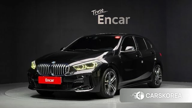 BMW 1 Series (F40) 2021 Черный из Кореи