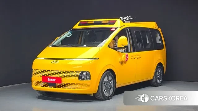 Hyundai Staria 2022 Желтый из Кореи
