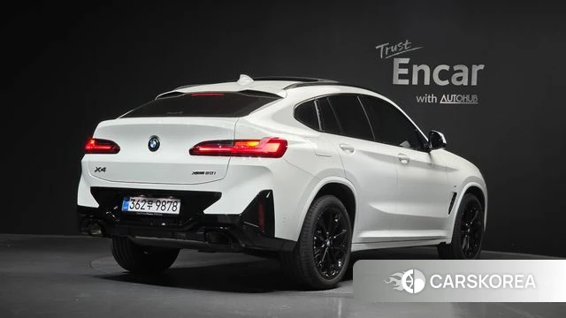 BMW X4 (G02) 2025 Белый из Кореи
