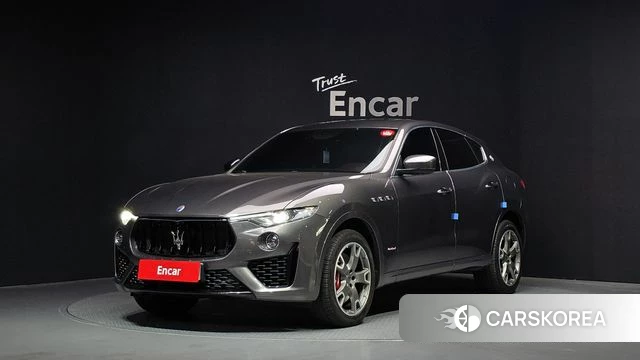 Maserati Levante 2019 Серый из Кореи
