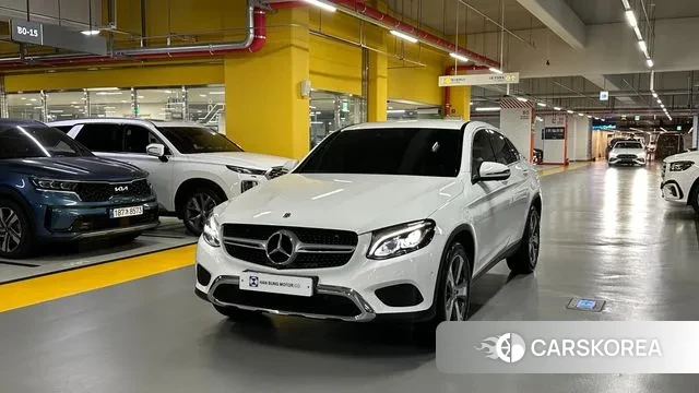 Mercedes-Benz GLC-Class X253 2019 Белый из Кореи