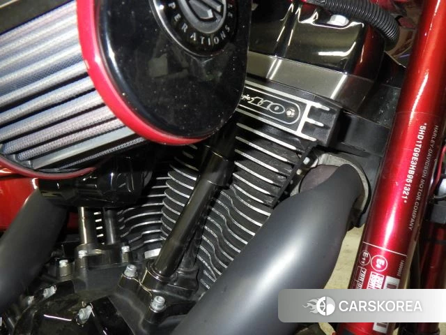 Engine photo