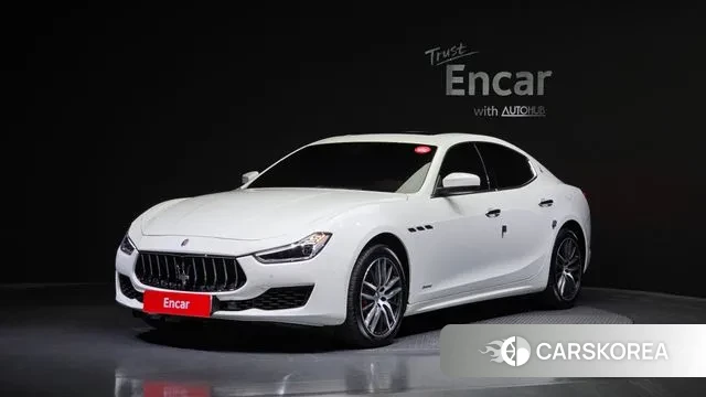 Maserati Ghibli 2019 Белый из Кореи