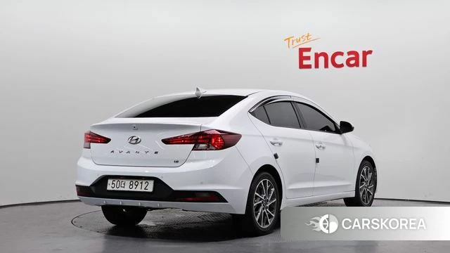 Hyundai The New Avante AD 2019 Белый из Кореи