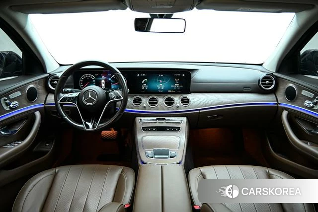 Mercedes-Benz E-class 2021 Черный из Китая