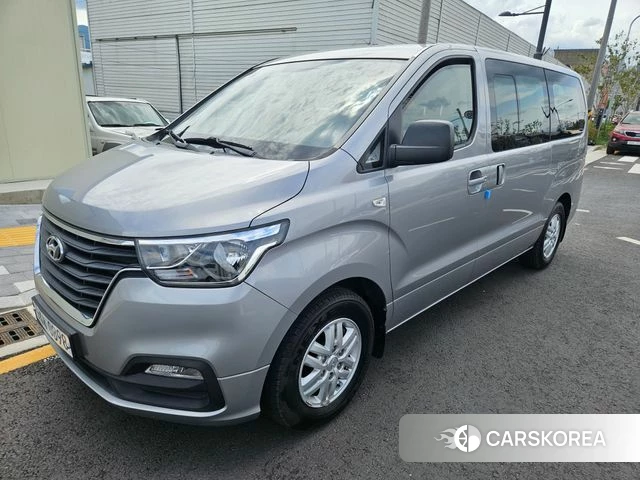 Hyundai The New Grand Starex 2019 Серый из Кореи