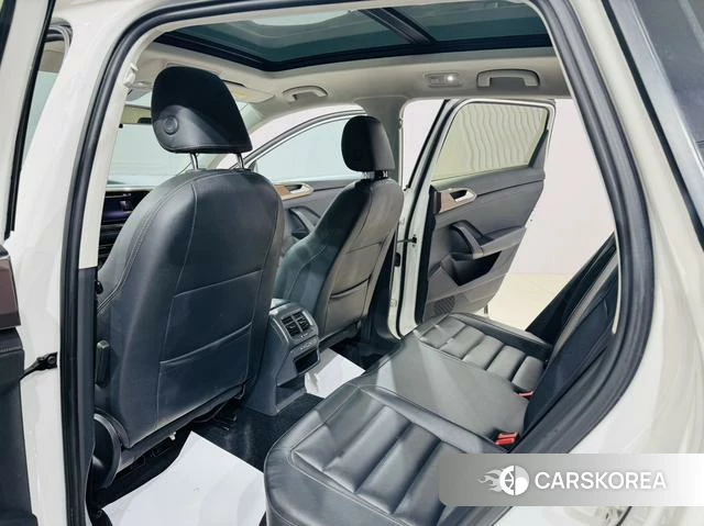 Volkswagen Tuyue 2021 Белый из Китая