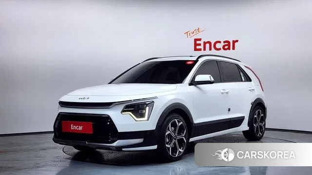 Kia Di Ol Nu Niro 2022 Белый из Кореи