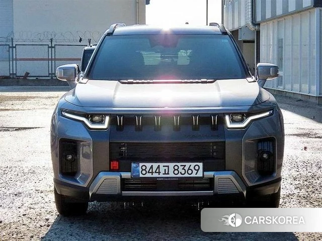 Ssangyong The New Torres 2025 Серебристо-серый из Кореи