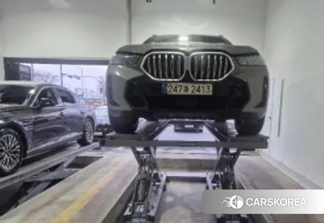 BMW X6 (G06) 2023 Коричневый двухцветный из Кореи